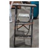 Folding Step Ladder