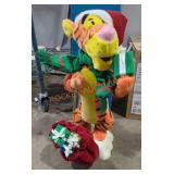 Animated Christmas Tigger