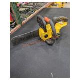 DeWalt 20v MAX 12" Chainsaw
