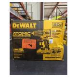 DeWalt 20v MAX 1/2" Hammer Drill Driver Kit