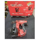 Milwaukee M18 Coil Roofing Nailer