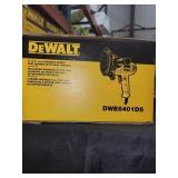 DeWalt 5" Disk Sander w Dust Shroud