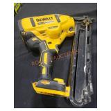 Dewalt 15 Gauge Angled Nailer