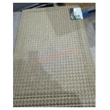 1 brown 24" x 36" rug