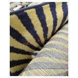 Grafix Navy 8 ft. x 10 ft. Geometric Contemporary