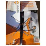 RIDGID 7" Wet Tile Saw w Stand