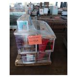 Christmas decorations pallet lot