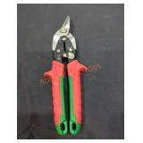 Milwaukee Right Cutting Aviation Snips