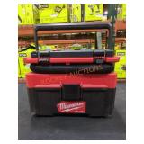 Milwaukee M18 Packout 2.5Gal Wet Vacuum
