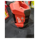 Milwaukee M12 Multi Directional Flood Light