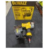 DeWalt Pneumatic 15ï¿½ Coil Siding/Fencing Nailer