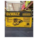 DeWalt 1/4 Sheet Palm Grip Sander