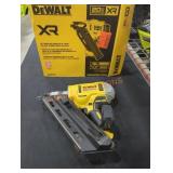 DeWalt 20V 30ï¿½ Collated Framing Nailer