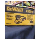 DeWalt 1/4" Sheet Palm Sander