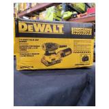 DeWalt 1/4" Sheet Palm Sander