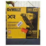 DeWalt 20V MAX 30ï¿½ Paper Collated Framing Nailer