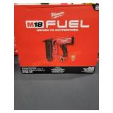 Milwaukee M18 18 Gauge Brad Nailer