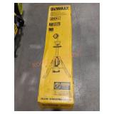 DeWalt 20V MAX Tripod Light