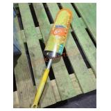 1 swiffer duster 6 ft