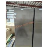 Vissani 7.1cu.ft Upright Freezer