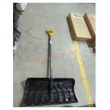 True Temper 24" Snow Shovel