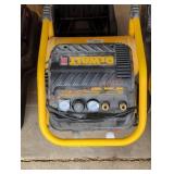DeWalt Corded 2.5Gal Air Compressor; Sold as is