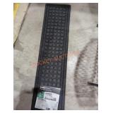1 wiper 9" x 35" stair tread