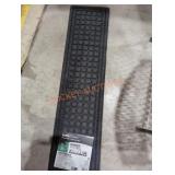 1 wiper 9" x 35" stair tread
