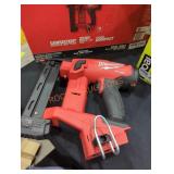 Milwaukee M18 18 ga 1/4" narrow crown stapler