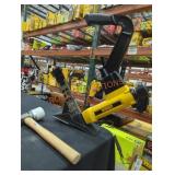 DeWalt 2 in 1 flooring tool