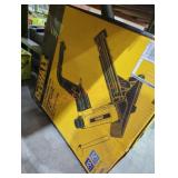 DeWalt 2 in 1 flooring tool