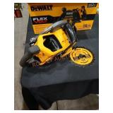 DeWalt 60V 7 1/4" Worm Drive Style Saw, GRADE: B