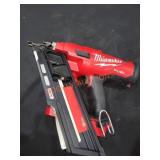 Milwaukee M18 30ï¿½ Framing Nailer