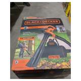Black and Decker Corded Vacpack