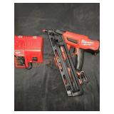 Milwaukee M18 15Ga Finish Nailer