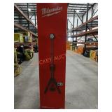 Milwaukee Dual Powered Tower Light