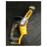 DeWalt 20V Pruning Chainsaw, Graded: C