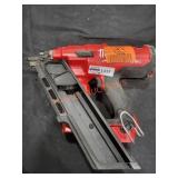 Milwaukee M18 30ï¿½ Framing Nailer