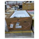 60" x 32" Bathtub DAMGED