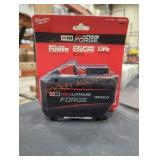 Milwaukee M18 forge hd 12 ah battery