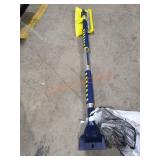 Michelin Snow Brush And Scraper