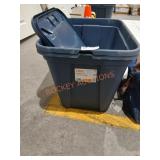 (2) 20 Gallon Storage Tote