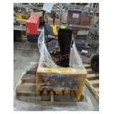 Cub Cadet 2" x 24" 208 cc, Gas 2-Stage Snow Blower