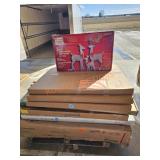 Kitchen Island, Christmas Decor