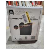 UNOPENED BY ROCKEY TEAM MAY BE DAMAGED OR MISSING