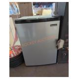Magic Chef mini fridge