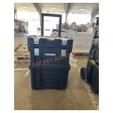 Husky rolling system tool box