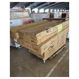 King Bed, Bathtub, Light