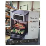 Sur la table multifunctional air fryer 13 qt