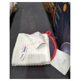 Dish cloth and hot pad